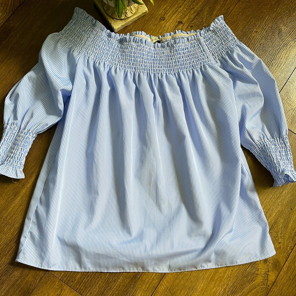 ADOREABLE BOUTIQUE ARK N C. OFF SHOULDER TOP
